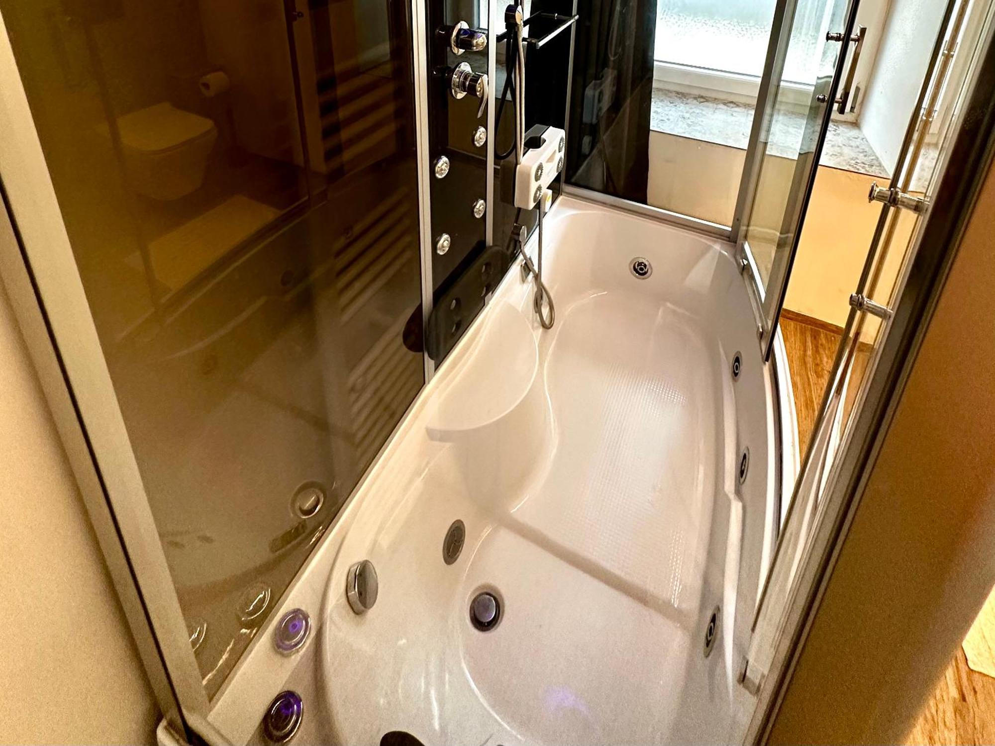 Beefree Whirlpoolsuite34-Free Parking & Fast Internet Passau Extérieur photo