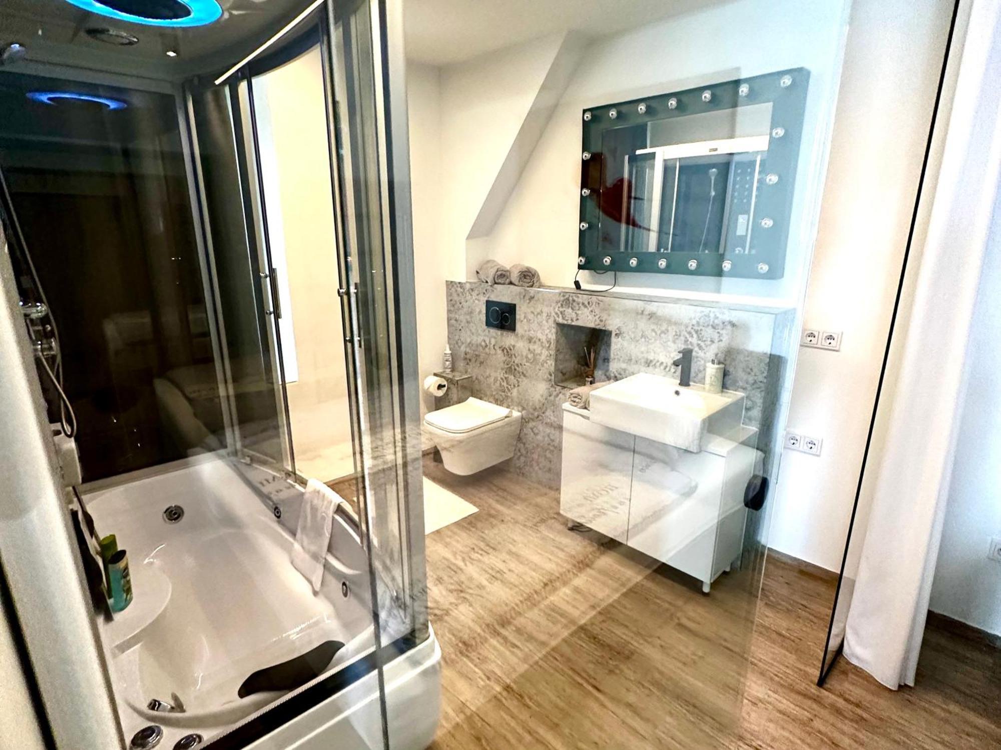 Beefree Whirlpoolsuite34-Free Parking & Fast Internet Passau Extérieur photo